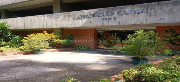 Terraza de club Hipico , Distrito Metropolitano Caracas Distrito Federal, 1080 | Fabulous Apartment