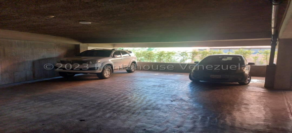 Urbanizacion Miranda , Av. El enlace 11a-4 Caracas Distrito Federal, 1073 | A stylish and spacious apartment