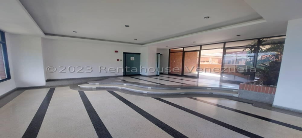 Urbanizacion Miranda , Av. El enlace 11a-4 Caracas Distrito Federal, 1073 | A stylish and spacious apartment