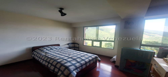 Urbanizacion Miranda , Av. El enlace 11a-4 Caracas Distrito Federal, 1073 | A stylish and spacious apartment
