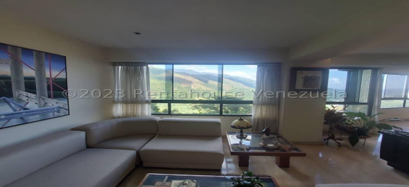 Urbanizacion Miranda , Av. El enlace 11a-4 Caracas Distrito Federal, 1073 | A stylish and spacious apartment