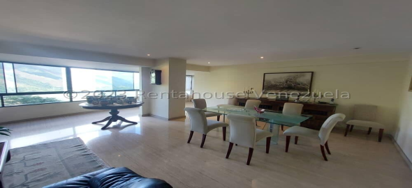 Urbanizacion Miranda , Av. El enlace 11a-4 Caracas Distrito Federal, 1073 | A stylish and spacious apartment