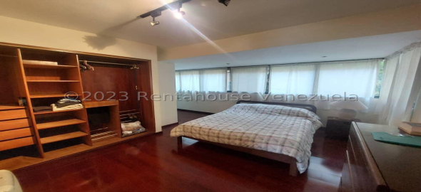 Urbanizacion Miranda , Av. El enlace 11a-4 Caracas Distrito Federal, 1073 | A stylish and spacious apartment
