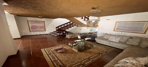 San Antonio de los Altos , Club de Campo Los Teques Miranda, 1204 | Spectacular Single Family Home