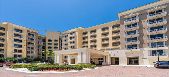 765 Crandon Blvd APT 305 Key Biscayne Florida, 33149 | Beautiful Condo