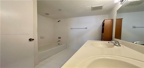 36 Nw 6th Ave #1004 Miami Florida, 33128 | Beautiful Condo