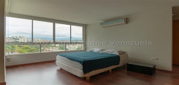 Escampadero , Bldg La Cumbre Caracas Distrito Federal,  | Sophisticated Apartment
