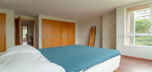 Escampadero , Bldg La Cumbre Caracas Distrito Federal,  | Sophisticated Apartment