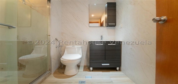 Escampadero , Bldg La Cumbre Caracas Distrito Federal,  | Sophisticated Apartment