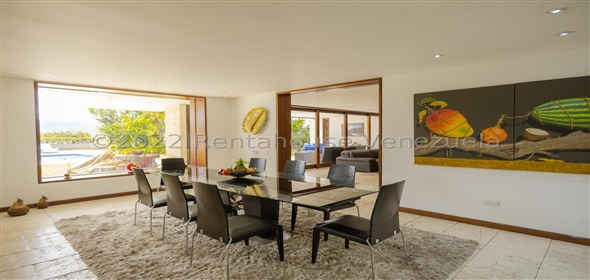 El Marques Caracas Distrito Federal, 1071 | Spectacular Family House in El Marqués