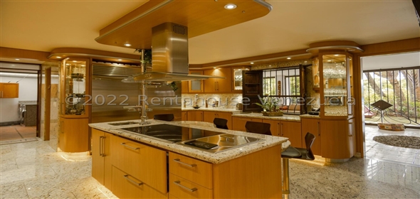 El Marques Caracas Distrito Federal, 1071 | Spectacular Family House in El Marqués