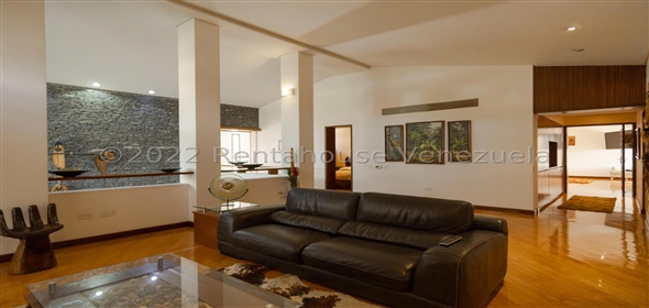 El Marques Caracas Distrito Federal, 1071 | Spectacular Family House in El Marqués