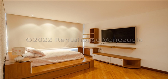 El Marques Caracas Distrito Federal, 1071 | Spectacular Family House in El Marqués