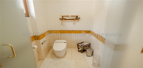 El Marques Caracas Distrito Federal, 1071 | Spectacular Family House in El Marqués