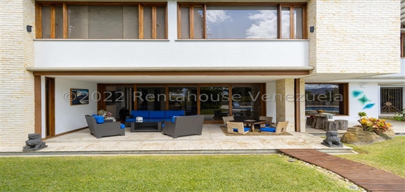 El Marques Caracas Distrito Federal, 1071 | Spectacular Family House in El Marqués