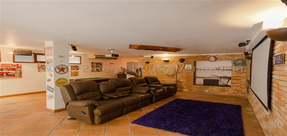 El Marques Caracas Distrito Federal, 1071 | Spectacular Family House in El Marqués