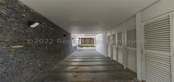 El Marques Caracas Distrito Federal, 1071 | Spectacular Family House in El Marqués