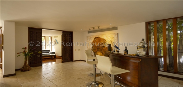 El Marques Caracas Distrito Federal, 1071 | Spectacular Family House in El Marqués