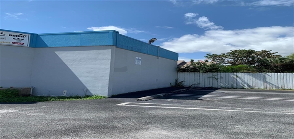 1417 N Tamarind Avenue West Palm Bch Florida, 33401 | Spacious Commercial Office