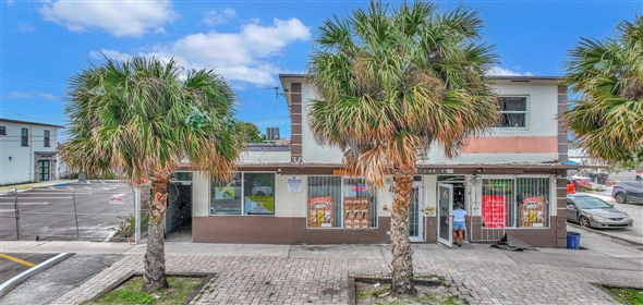 1805 N Tamarind Avenue WEST PALM BEACH, FL 33407 Mangonia Park Florida, 33407 | Commercial Retail