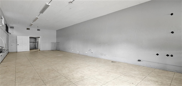 1805 N Tamarind Avenue WEST PALM BEACH, FL 33407 Mangonia Park Florida, 33407 | Commercial Retail