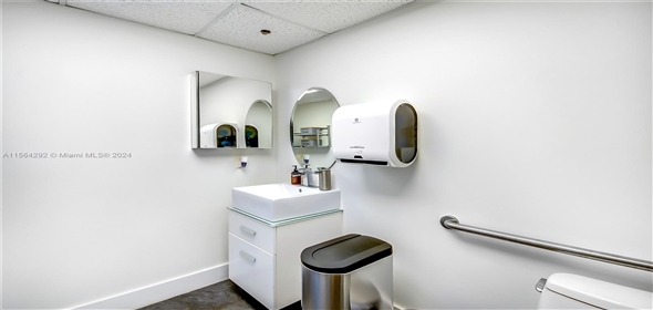 6020 NW 99th Ave # 302 Doral Florida, 33178 | Commercial Property