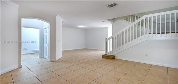 10743 NW 78th Ter DORAL, FL 33178-6061 Doral Florida, 33178 | Spectacular Single Family Home