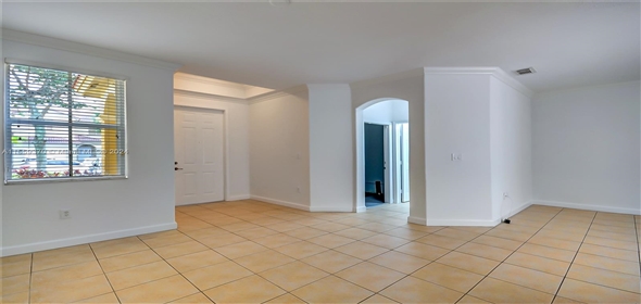 10743 NW 78th Ter DORAL, FL 33178-6061 Doral Florida, 33178 | Spectacular Single Family Home