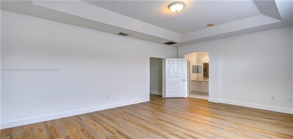 10743 NW 78th Ter DORAL, FL 33178-6061 Doral Florida, 33178 | Spectacular Single Family Home