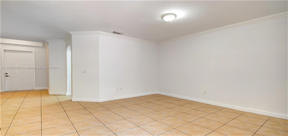 10743 NW 78th Ter DORAL, FL 33178-6061 Doral Florida, 33178 | Spectacular Single Family Home