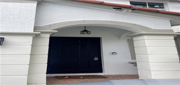 10743 NW 78th Ter DORAL, FL 33178-6061 Doral Florida, 33178 | Spectacular Single Family Home