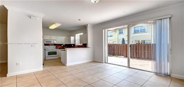 10743 NW 78th Ter DORAL, FL 33178-6061 Doral Florida, 33178 | Spectacular Single Family Home