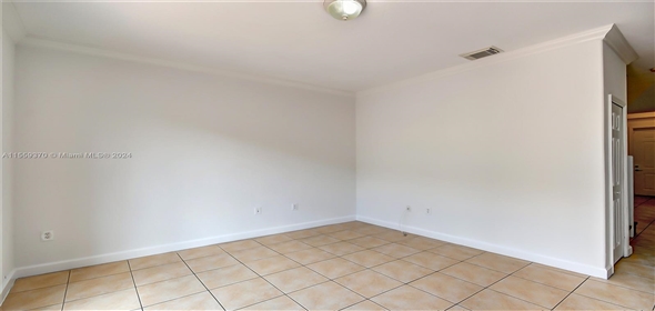 10743 NW 78th Ter DORAL, FL 33178-6061 Doral Florida, 33178 | Spectacular Single Family Home