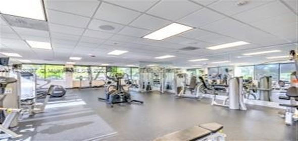 8300 NW 53rd St # 350 Doral Florida, 33166 | FULL SERVICE EXECUTIVE OFFICES