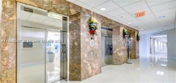 8300 NW 53rd St # 350 Doral Florida, 33166 | FULL SERVICE EXECUTIVE OFFICES
