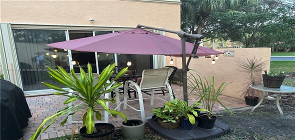 16302 SW 48th St Miramar Florida, 33027 | Spectacular Single Family Home