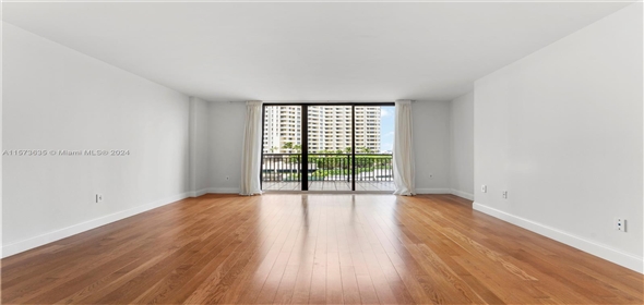 540 Brickell Key Dr # 702 , BLDG 2 Miami Florida, 33131 | Beautiful Condo