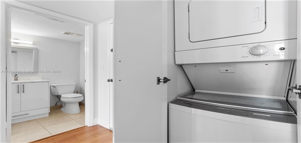 540 Brickell Key Dr # 702 , BLDG 2 Miami Florida, 33131 | Beautiful Condo