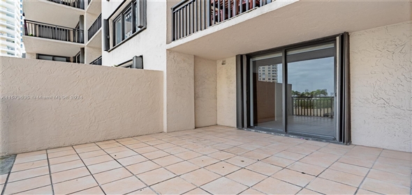 540 Brickell Key Dr # 702 , BLDG 2 Miami Florida, 33131 | Beautiful Condo