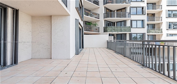 540 Brickell Key Dr # 702 , BLDG 2 Miami Florida, 33131 | Beautiful Condo