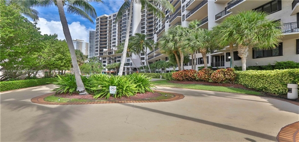 540 Brickell Key Dr # 702 , BLDG 2 Miami Florida, 33131 | Beautiful Condo