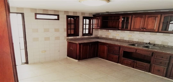 Cr 74A # 11A-70 Cali Valle del Cauca,  | Splendid Home in Cali, Colombia