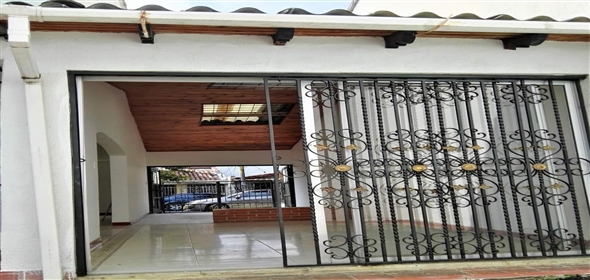 Cr 74A # 11A-70 Cali Valle del Cauca,  | Splendid Home in Cali, Colombia