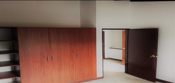 Cr 74A # 11A-70 Cali Valle del Cauca,  | Splendid Home in Cali, Colombia