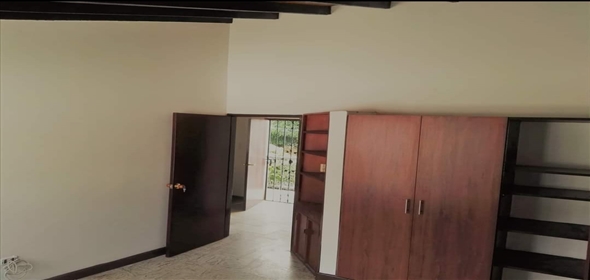 Cr 74A # 11A-70 Cali Valle del Cauca,  | Splendid Home in Cali, Colombia