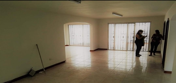 Cr 74A # 11A-70 Cali Valle del Cauca,  | Splendid Home in Cali, Colombia