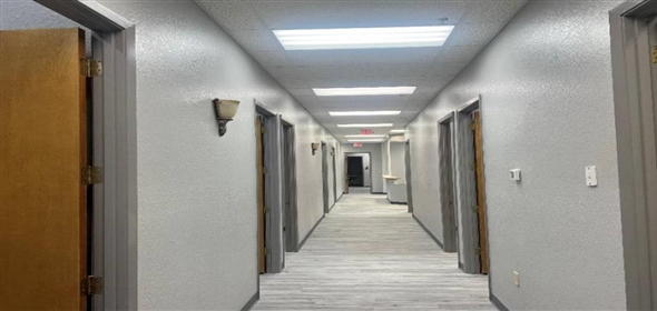 308 W Parkw ood Ave Suite 106 Friendswood Texas, 77546 | PROFESSIONAL/MEDICAL OFFICE BUILDING