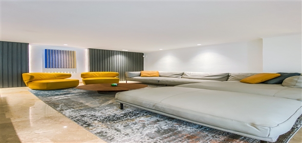 Terrazas del Country Res Mykonos Valencia Carabobo, 2001 | Spectacular House in Terrazas del Country Res Mykonos