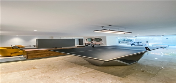 Terrazas del Country Res Mykonos Valencia Carabobo, 2001 | Spectacular House in Terrazas del Country Res Mykonos