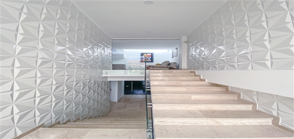 Terrazas del Country Res Mykonos Valencia Carabobo, 2001 | Spectacular House in Terrazas del Country Res Mykonos